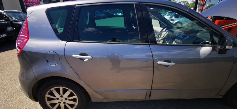 Serratura posteriore destra RENAULT SCENIC 3 PHASE 1 Diésel - 1