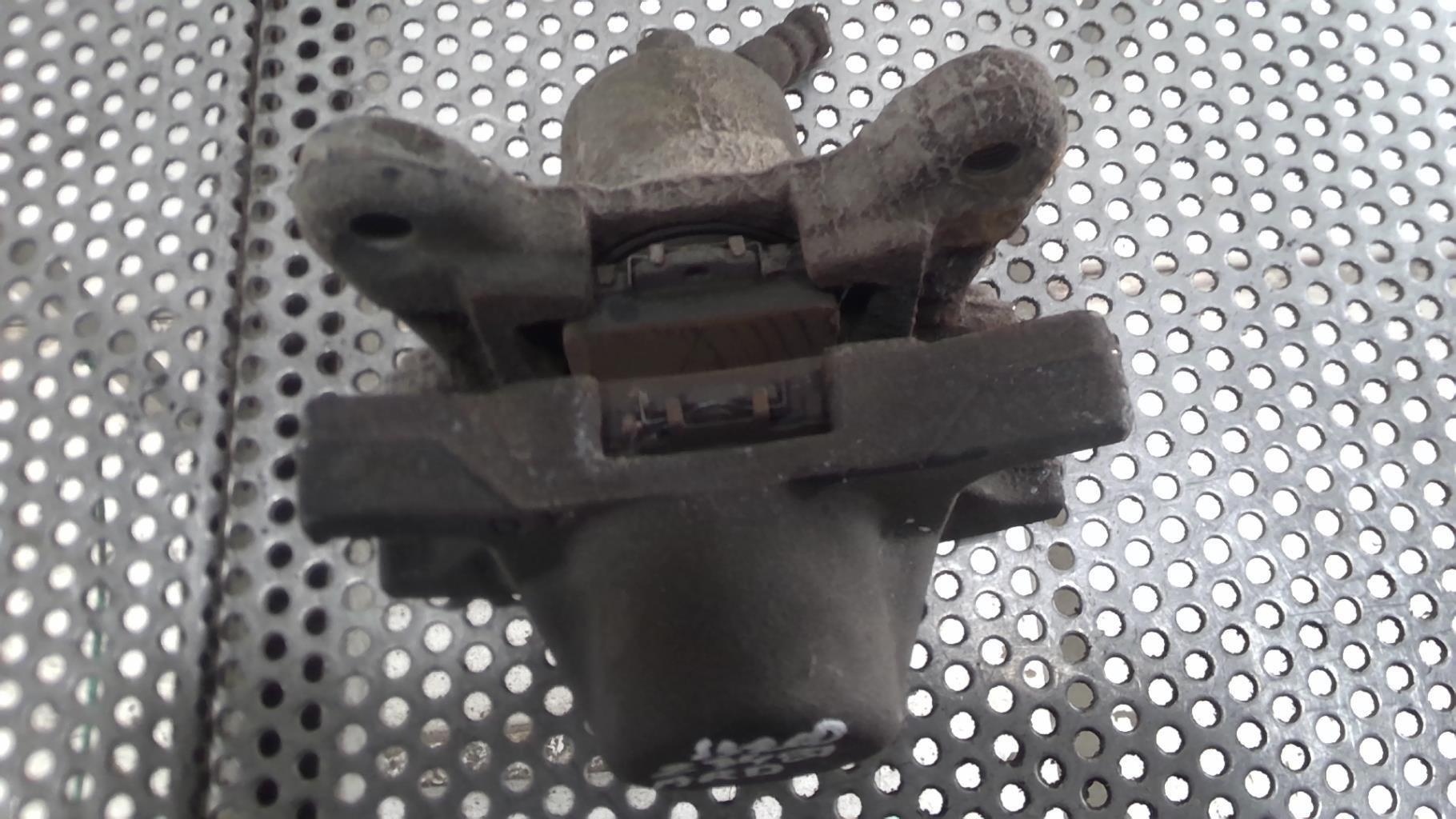 Pinza freni posteriore destra LEXUS IS 1 Gasolina - 1