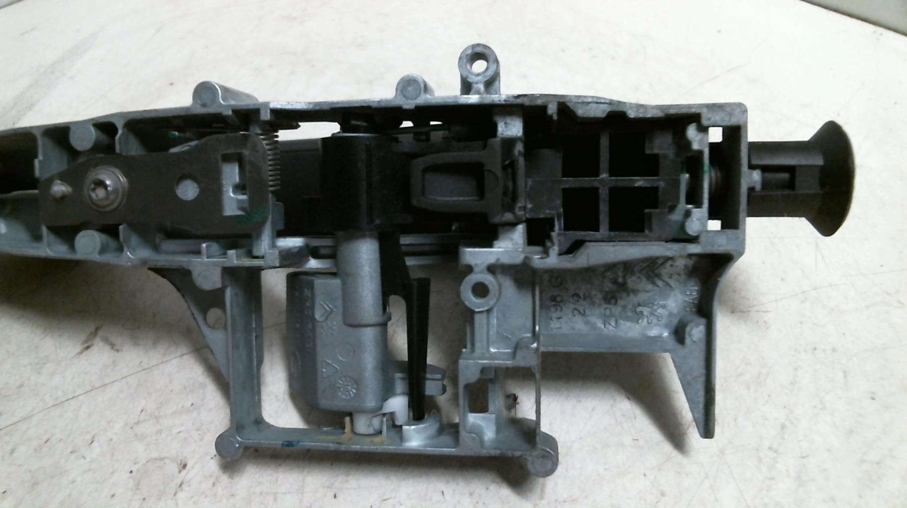 Maniglia portiera posteriore destra CITROEN C3 PICASSO PHASE 1 Diésel - 1