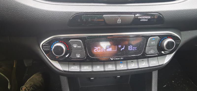 Commande chauffage HYUNDAI I 30 3 PHASE 1 Diesel - 1