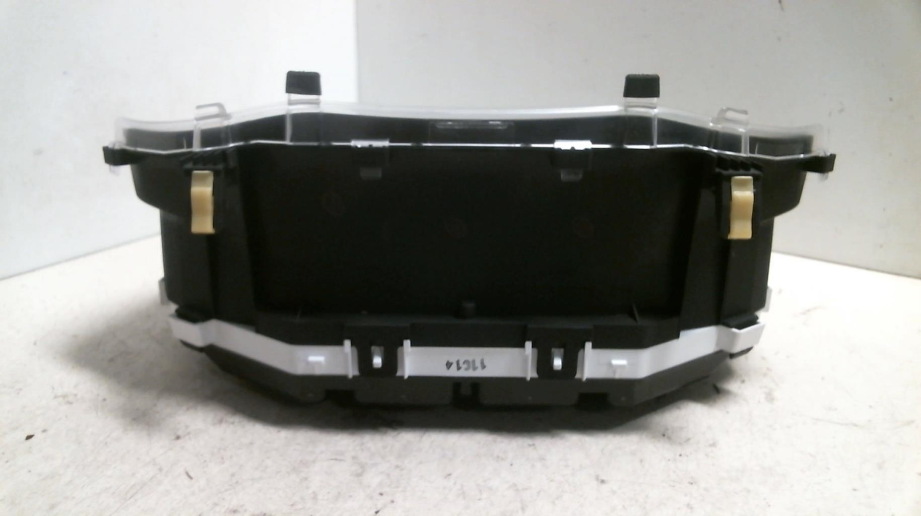 Compteur TOYOTA YARIS 3 PHASE 3 Essence - 1