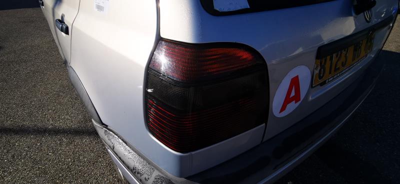 Fanale posteriore principale sinistro (luci) VOLKSWAGEN GOLF 3 Gasolina - 1