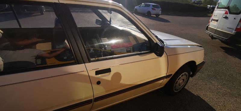 Maniglia portiera anteriore destra PEUGEOT 309 PHASE 1 Gasolina - 1
