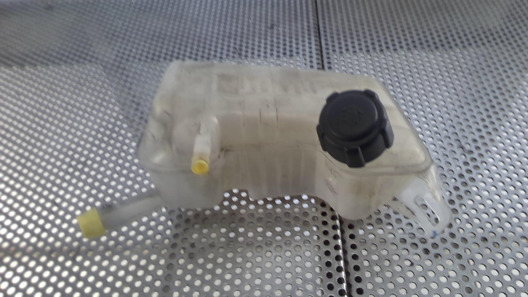 Vase d'expansion RENAULT SCENIC 2 PHASE 1 Diesel - 1