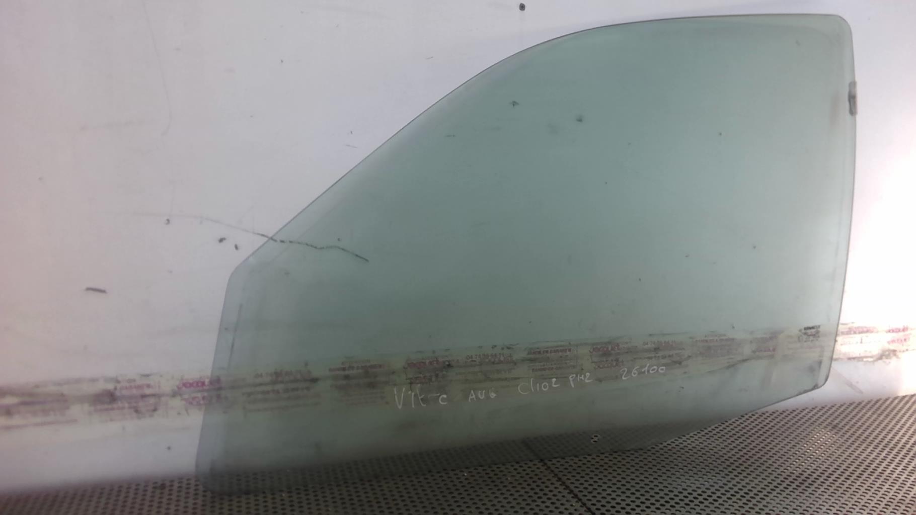 Vitre avant gauche RENAULT CLIO 2 PHASE 2 Diesel - 1