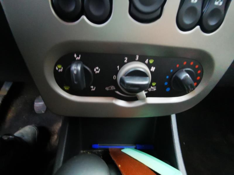 Commande chauffage DACIA SANDERO 1 Diesel - 1