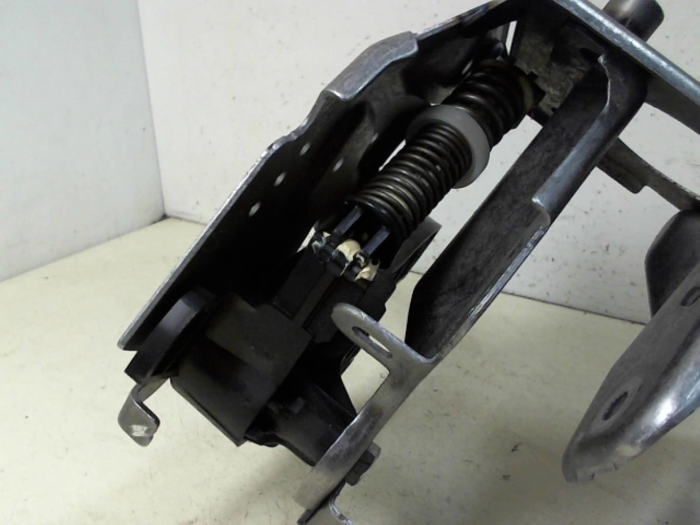 Pedale d'embrayage CITROEN C4 1 PHASE 2 Diesel - 1