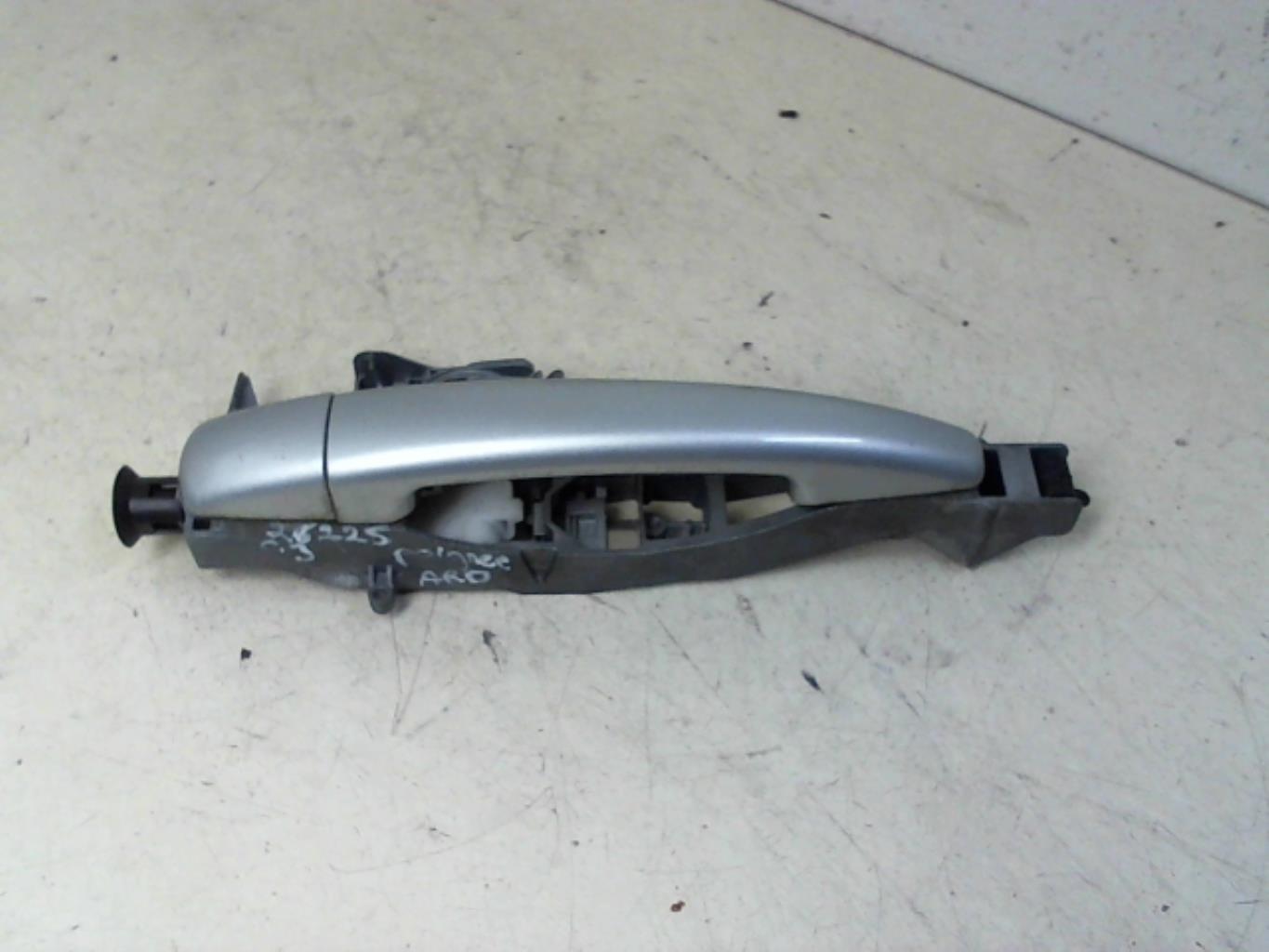 Maniglia portiera posteriore destra CITROEN C3 2 PHASE 1 Diésel - 1