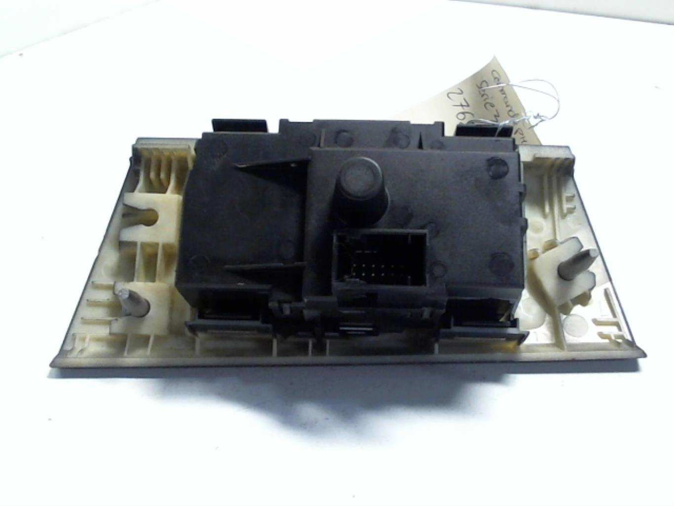 Commande de phare BMW SERIE 3 E90 PHASE 1 Diesel - 1