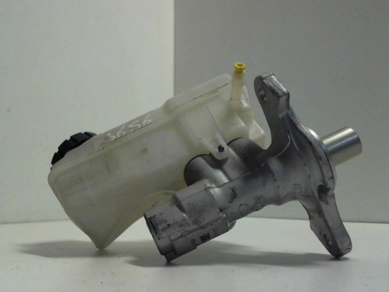 Cilindro maestro (freno) DACIA SANDERO 2  - 1