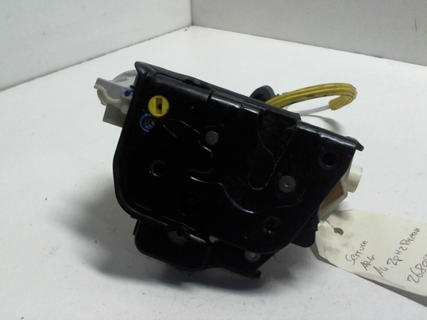 Serrure arriere gauche AUDI A4 2 AVANT PHASE 2 BREAK Diesel - 1