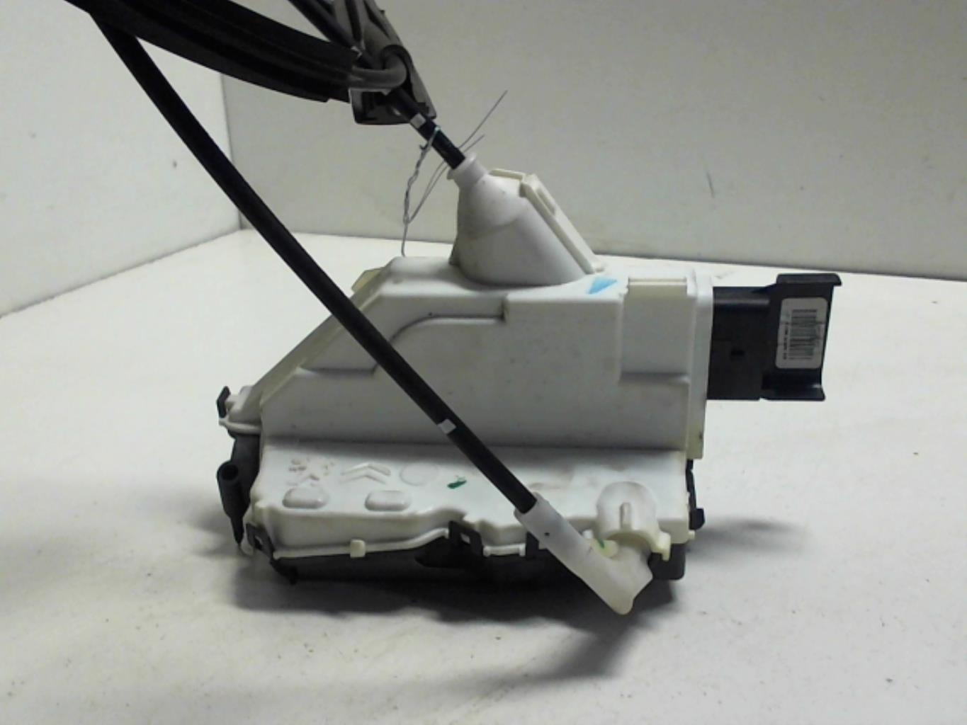 Serrure avant droit CITROEN DS3 PHASE 1 Essence - 1