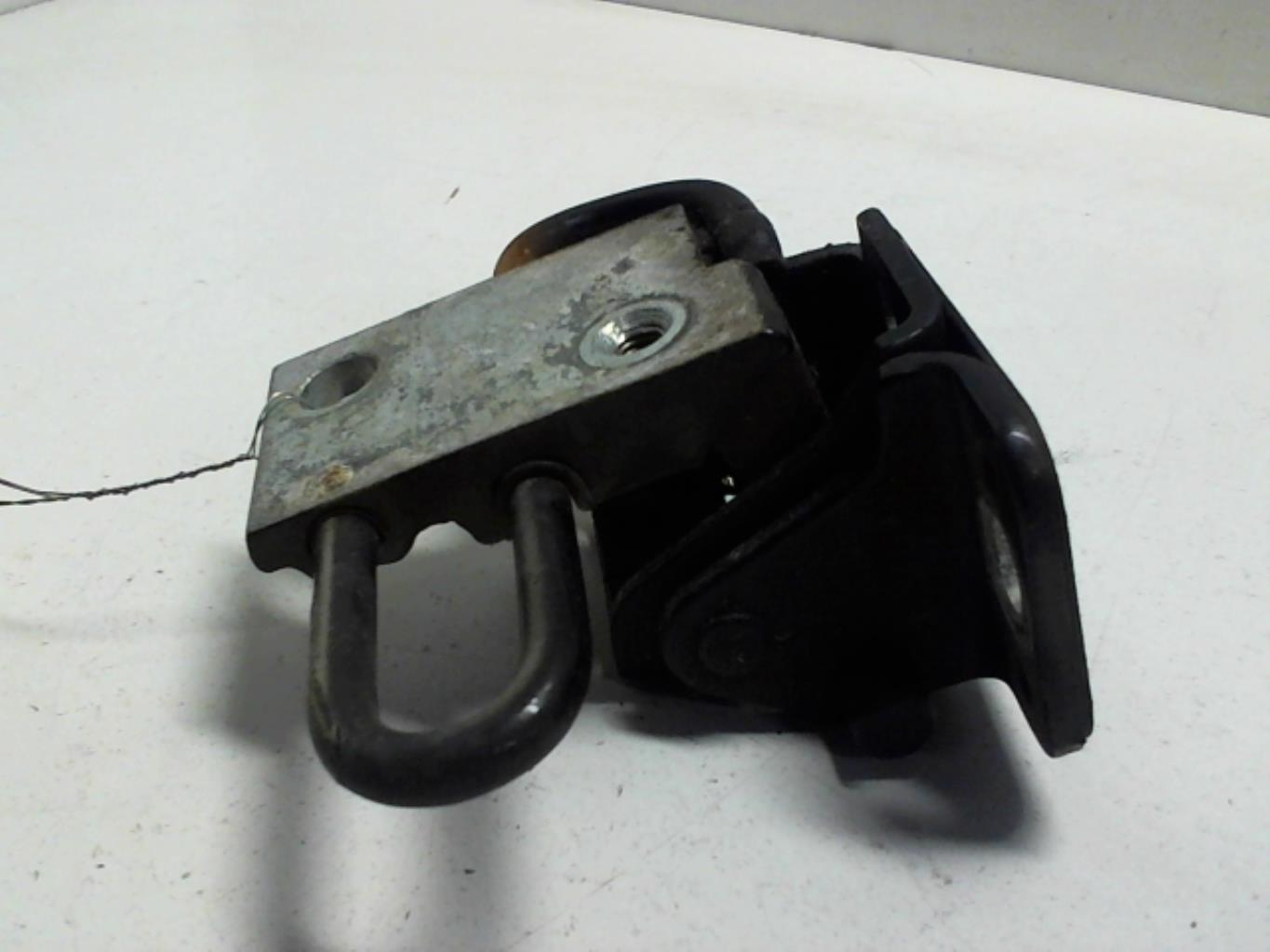 Arresto portiera anteriore sinistra AUDI A4 2 AVANT PHASE 2 BREAK Diésel - 1