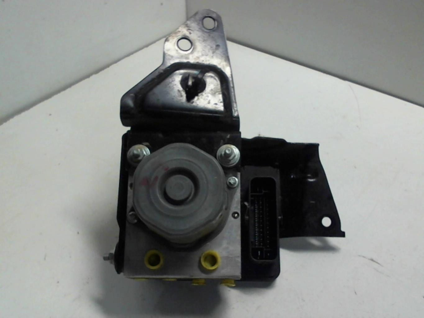 Blocco ABS (antibloccaggio freni) NISSAN QASHQAI 2 PHASE 2 Diésel - 1