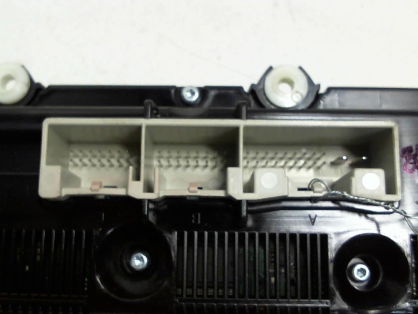 Commande chauffage VOLKSWAGEN GOLF 5 Diesel - 1
