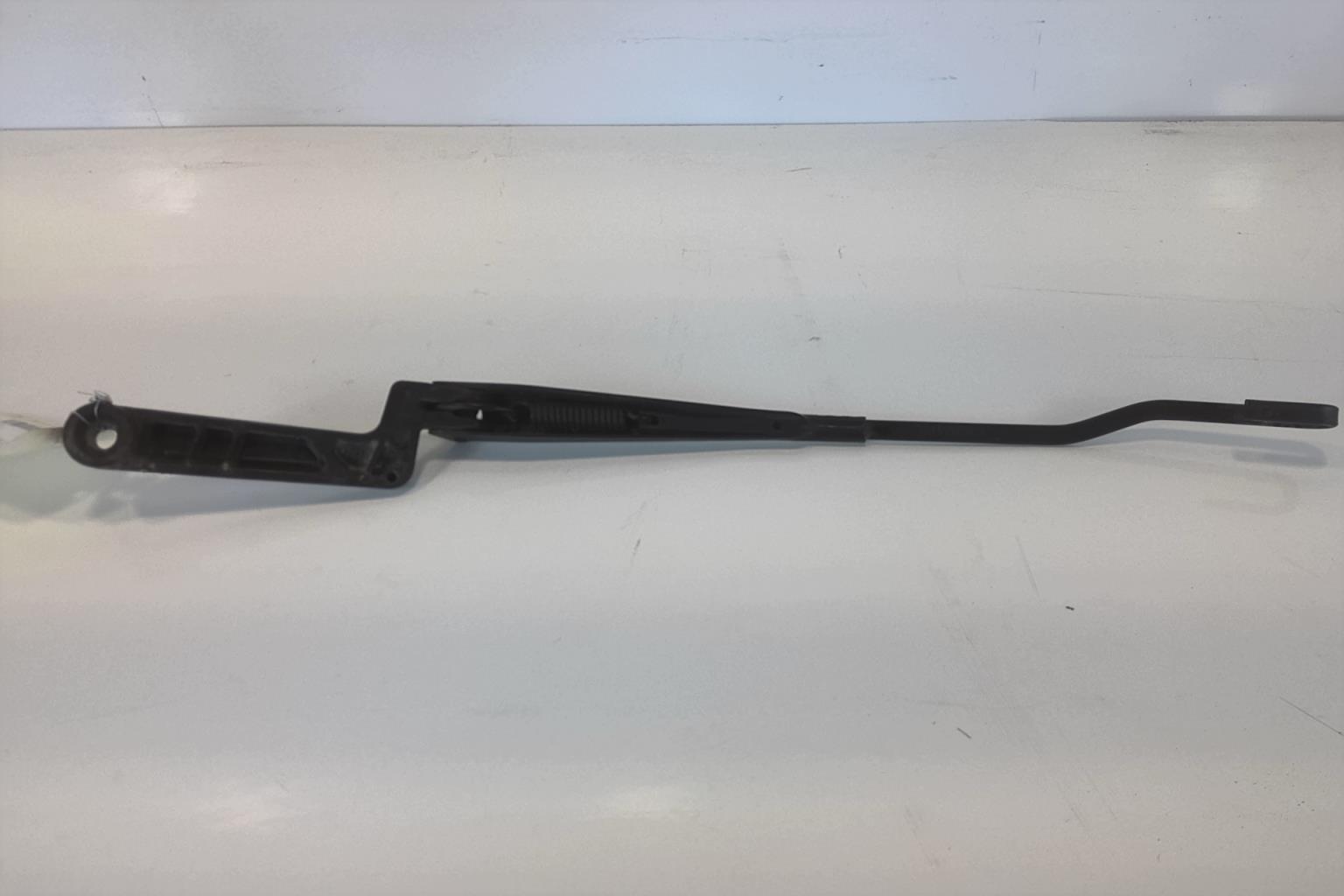Braccio tergicristallo anteriore sinistro VOLKSWAGEN POLO 3 PHASE 2 Diésel - 1