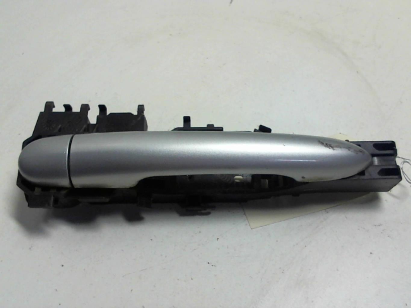 Maniglia portiera posteriore destra RENAULT GRAND SCENIC 2 PHASE 1 Diésel - 1