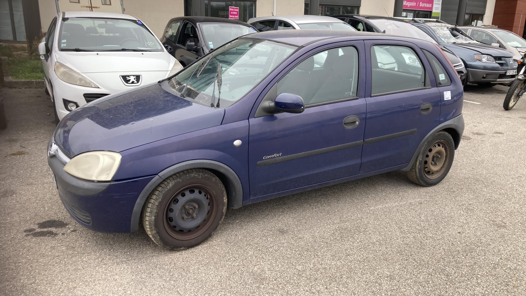 Ecrous OPEL CORSA C PHASE 1 Essence - 1