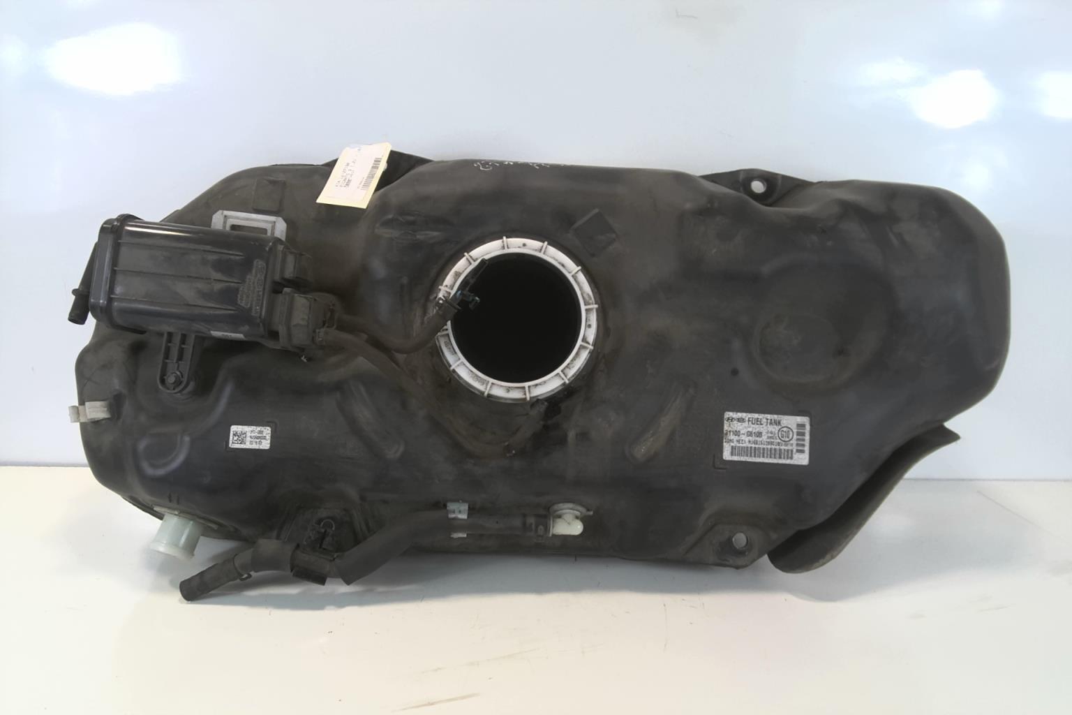 Reservoir KIA PICANTO 3 PHASE 1 Essence - 1