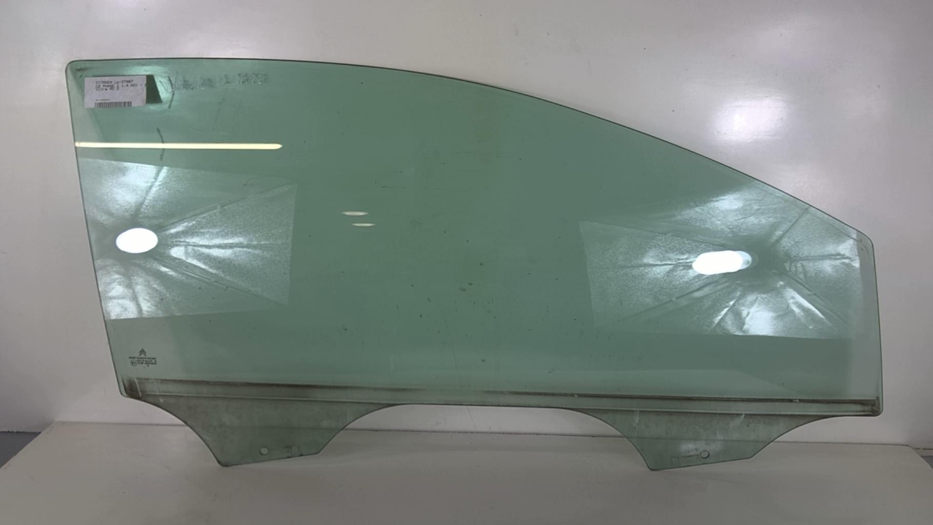 Vitre avant droit CITROEN C2 PHASE 1 Diesel - 1
