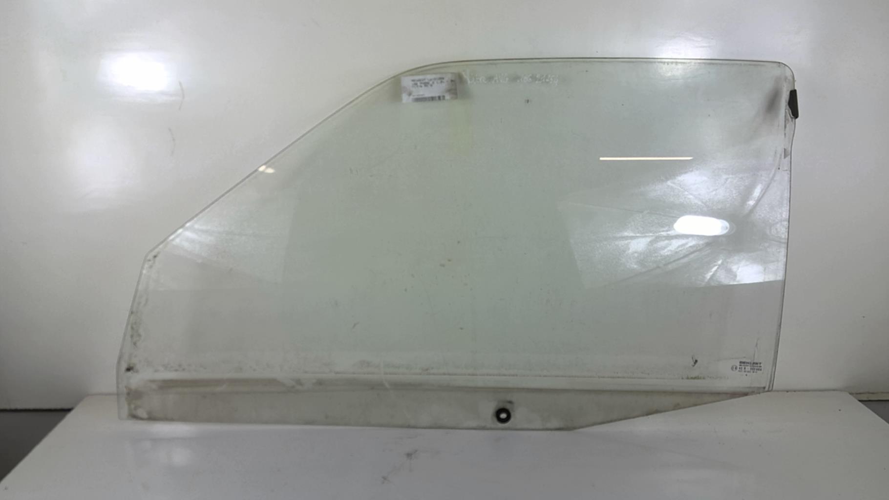 Vetro anteriore sinistro PEUGEOT 106 PHASE 2 Gasolina - 1