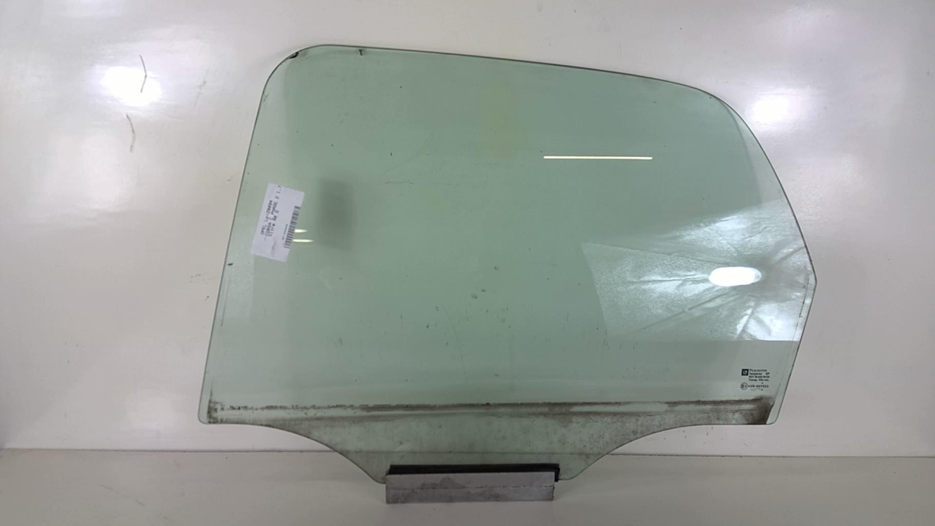 Vetro posteriore sinistro OPEL CORSA C PHASE 2 Diésel - 1