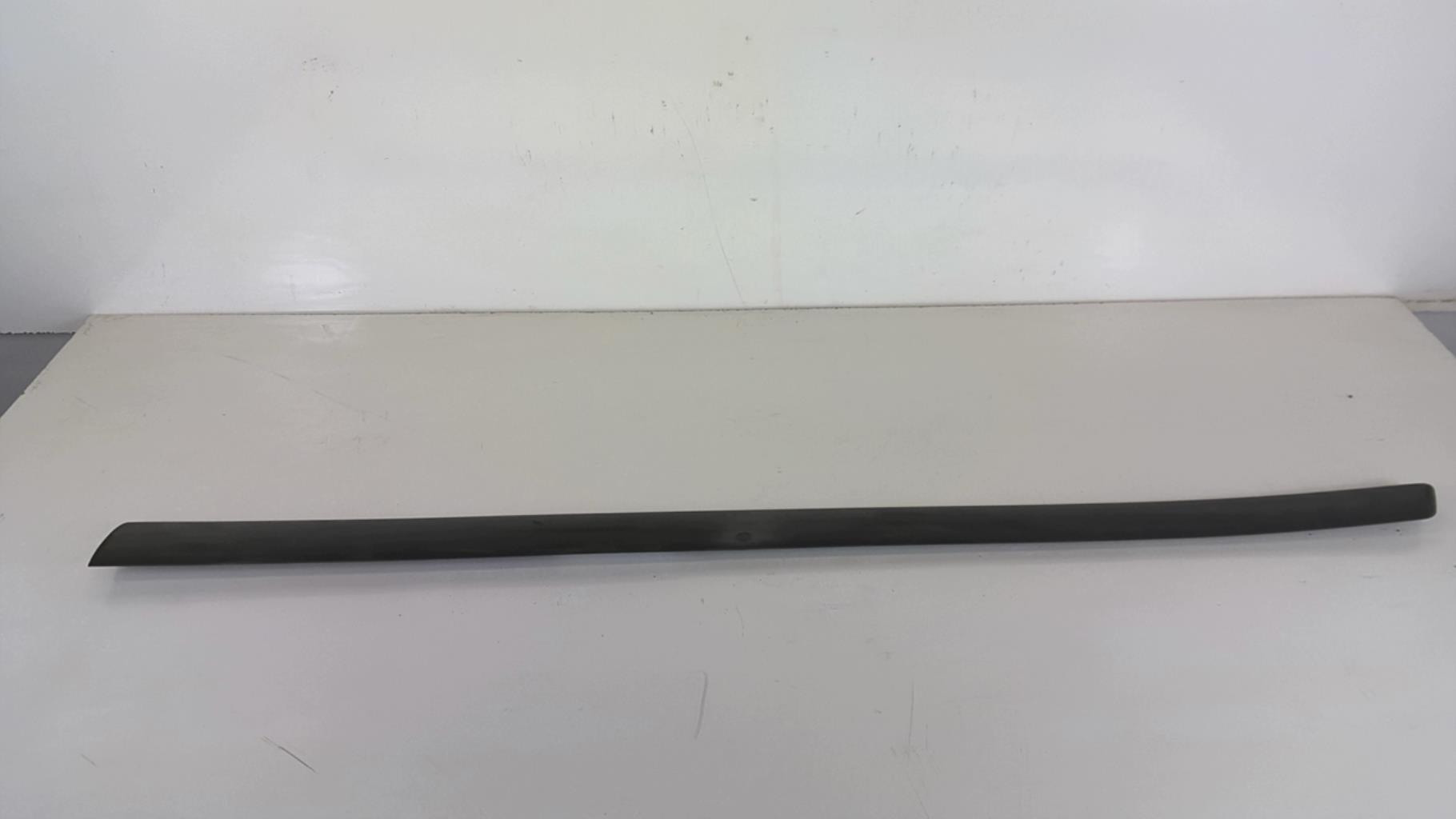 Modanatura portiera anteriore destra FORD FIESTA 5 PHASE 1 Gasolina - 1