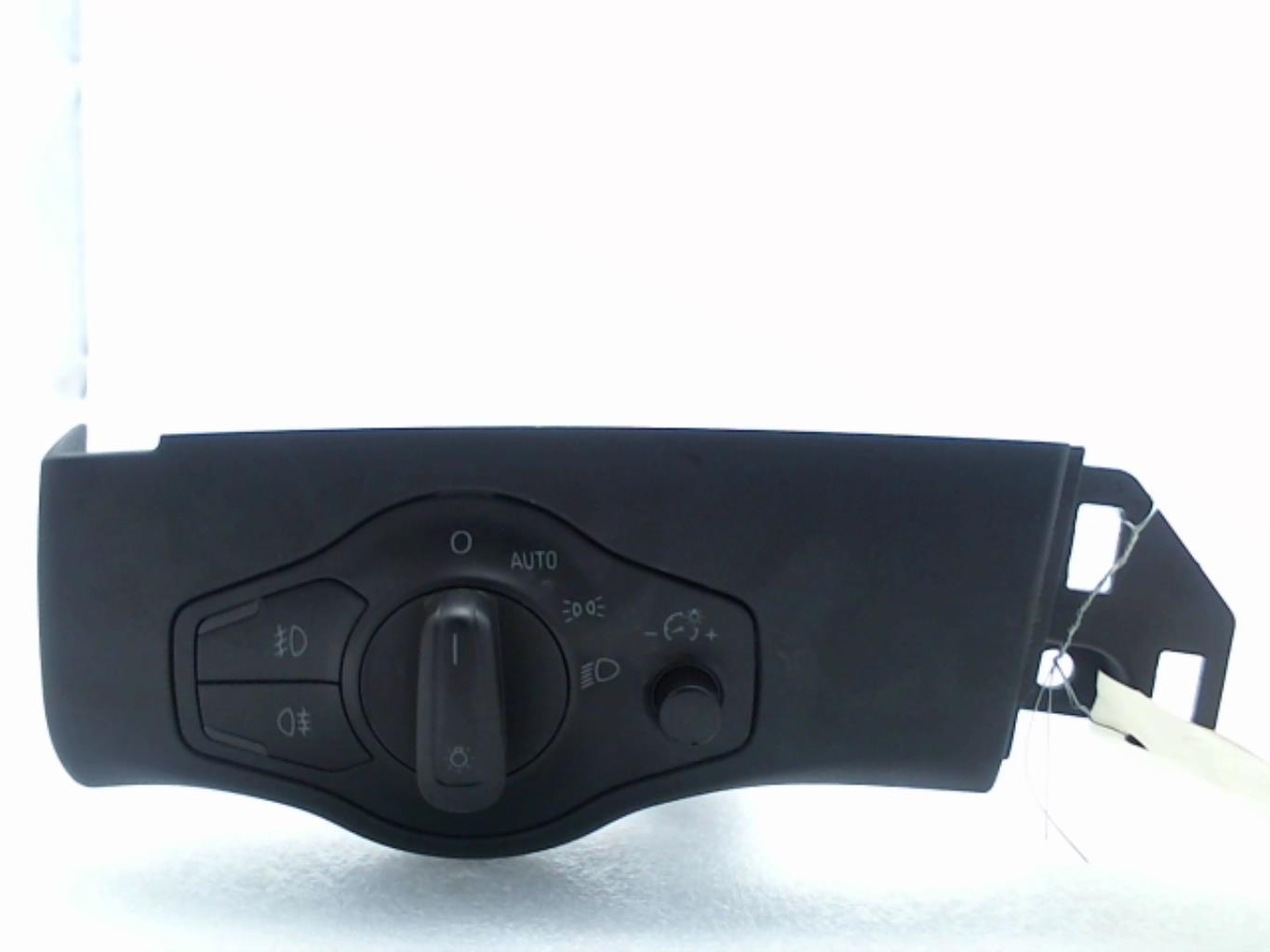 Commande de phare AUDI A4 3 PHASE 1 Diesel - 1