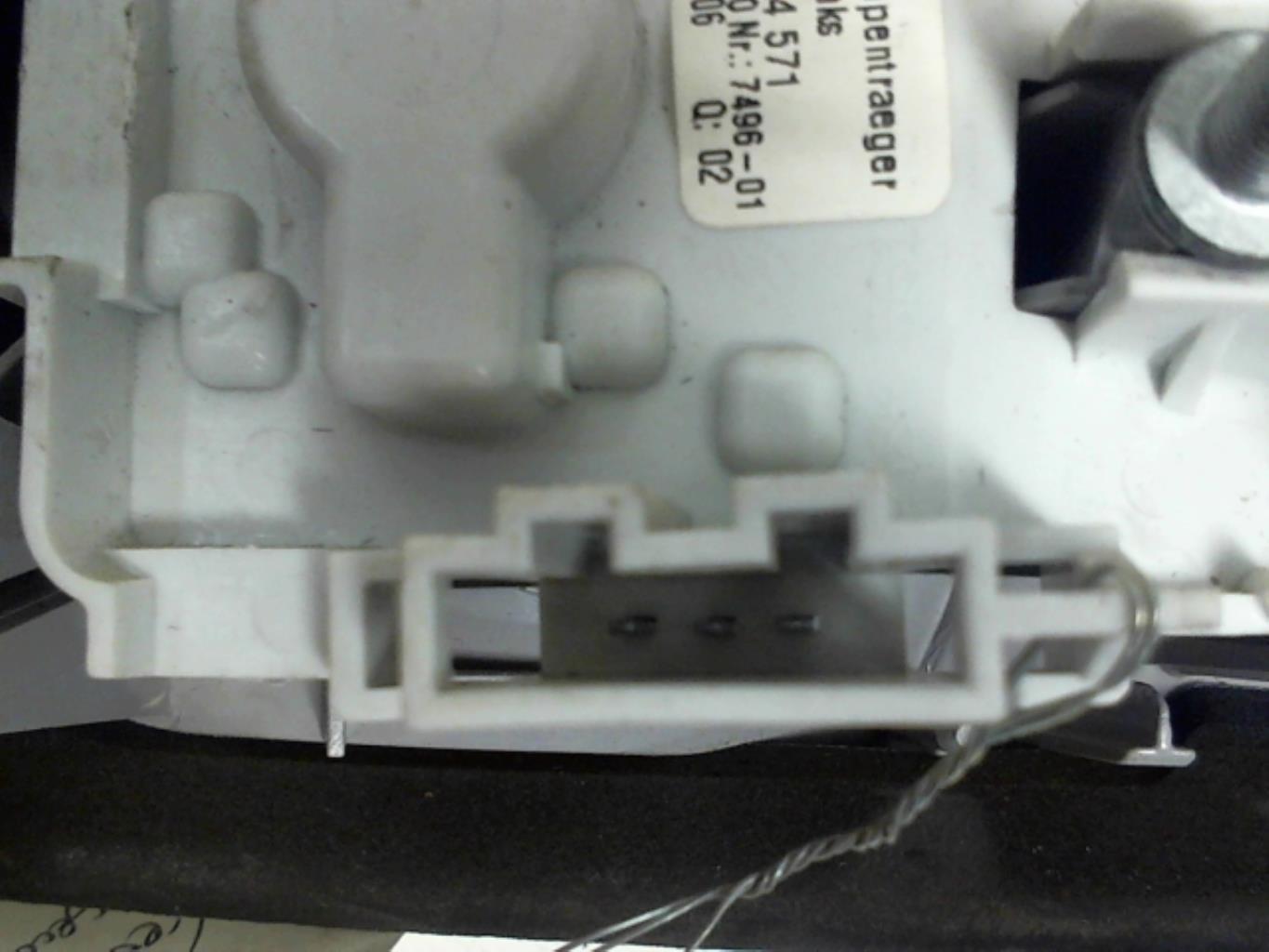 Feu arriere secondaire gauche (feux) AUDI A4 2 AVANT PHASE 2 BREAK Diesel - 1
