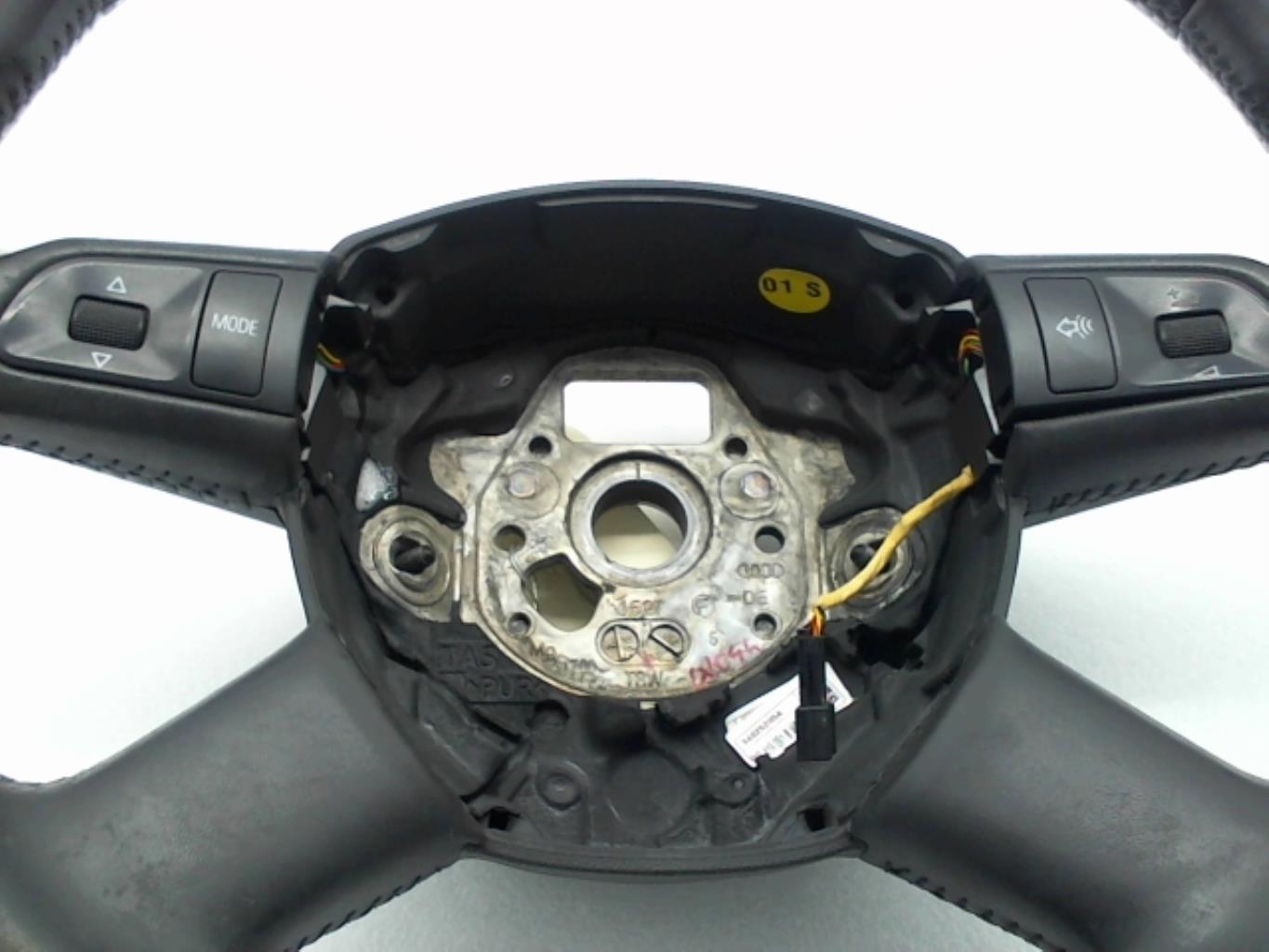 Volant AUDI A4 3 PHASE 1 Diesel - 1