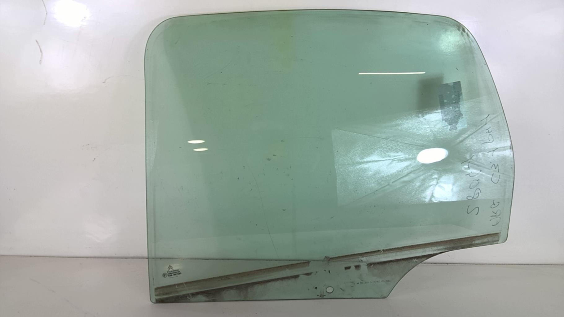 Vetro posteriore sinistro CITROEN C3 1 PHASE 1 Diésel - 1