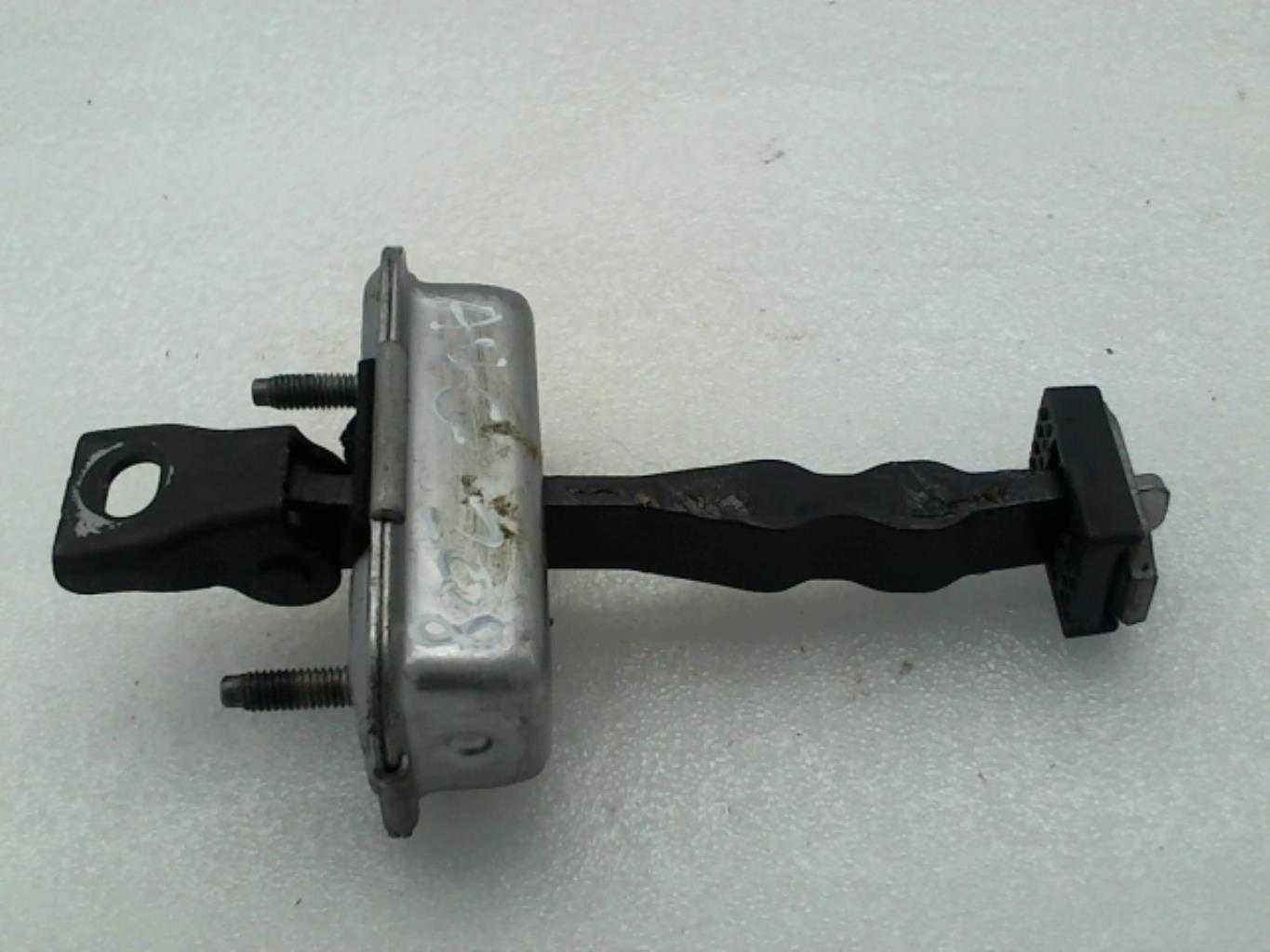 Tirante portiera anteriore sinistro PEUGEOT 208 1 PHASE 2 Diésel - 1