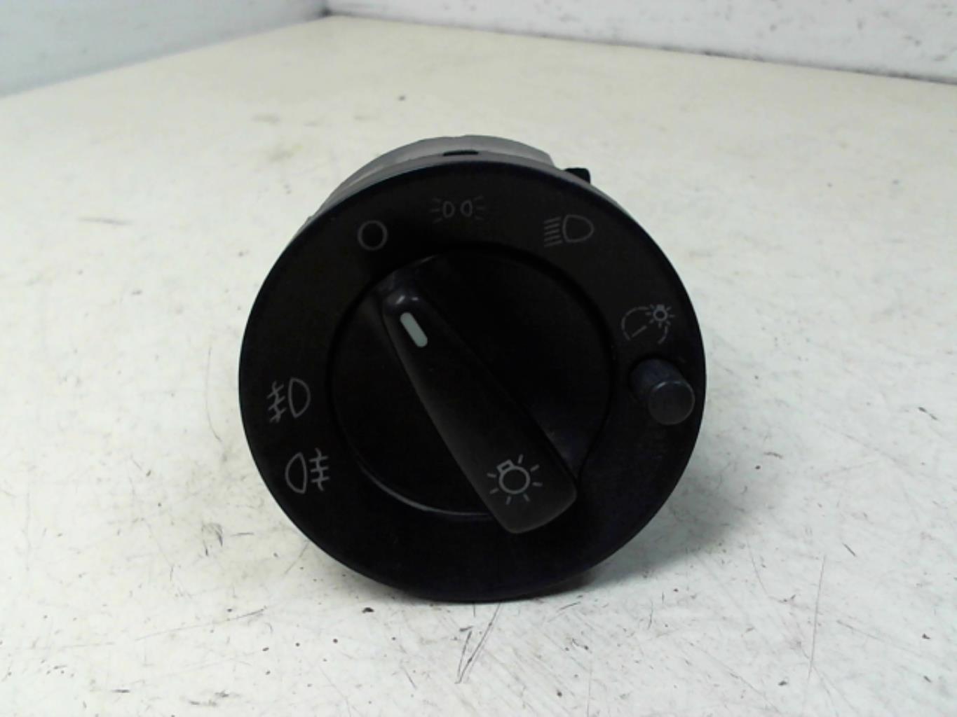 Commande de phare SKODA OCTAVIA 1 PHASE 1 Essence - 1