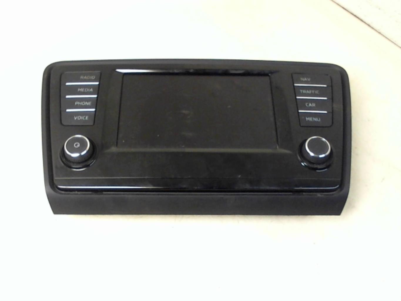 Schermo GPS SKODA OCTAVIA 3 PHASE 1 Diésel - 1