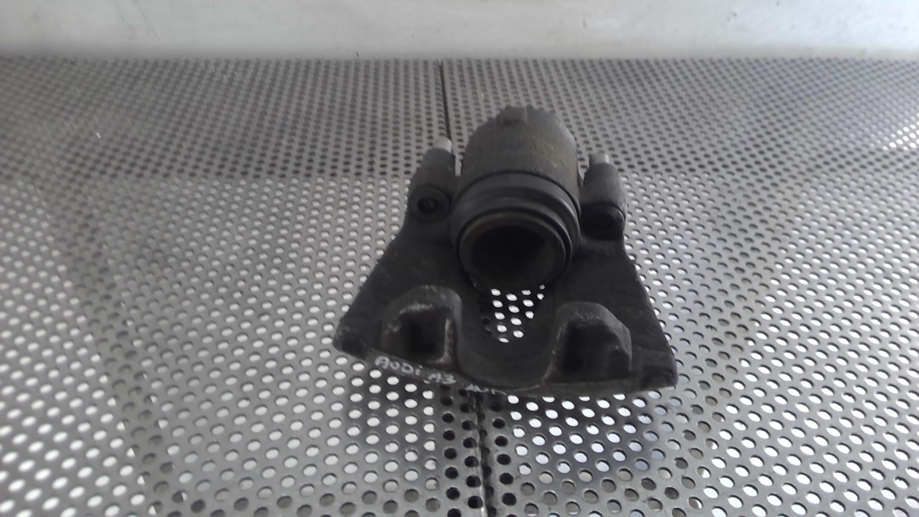 Pinza freni anteriore destra AUDI A3 1 PHASE 2 Diésel - 1