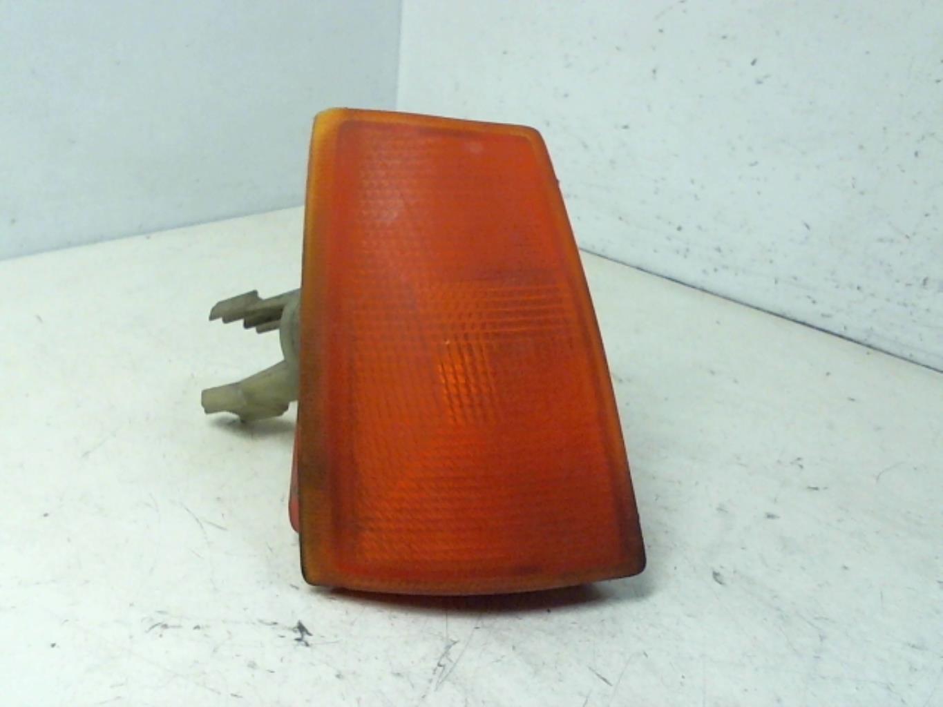 Gruppo ottico anteriore secondario destro (luci)(freccia) OPEL KADETT E Diésel - 1