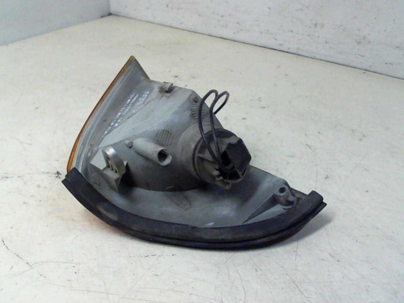 Gruppo ottico anteriore secondario sinistro (luci)(freccia) SUZUKI SWIFT 2 PHASE 2 Gasolina - 1