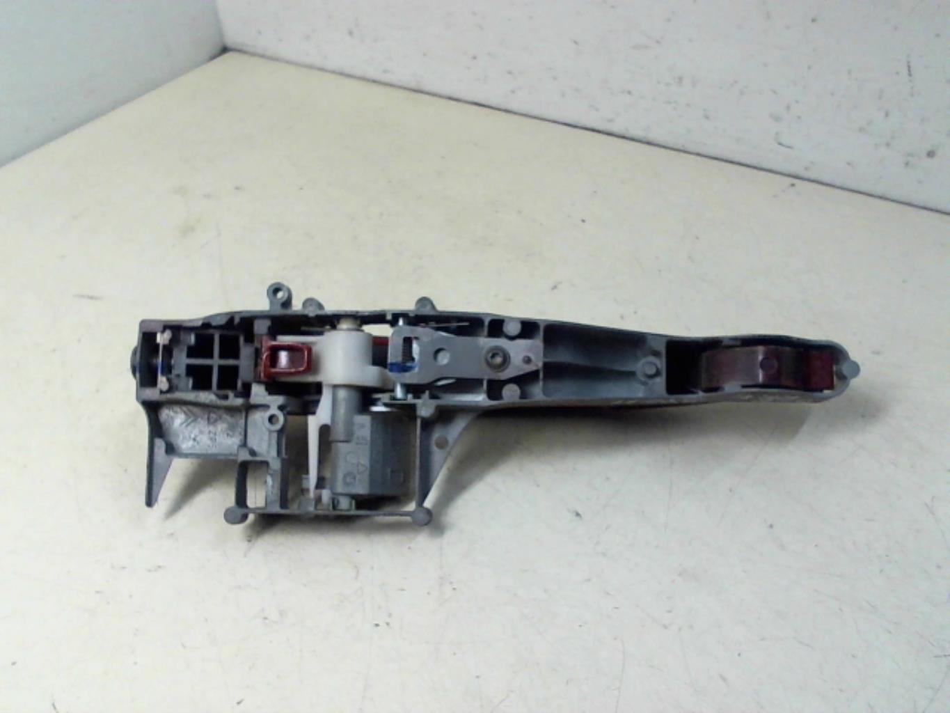 Maniglia portiera posteriore destra PEUGEOT 308 1 PHASE 1 Diésel - 1