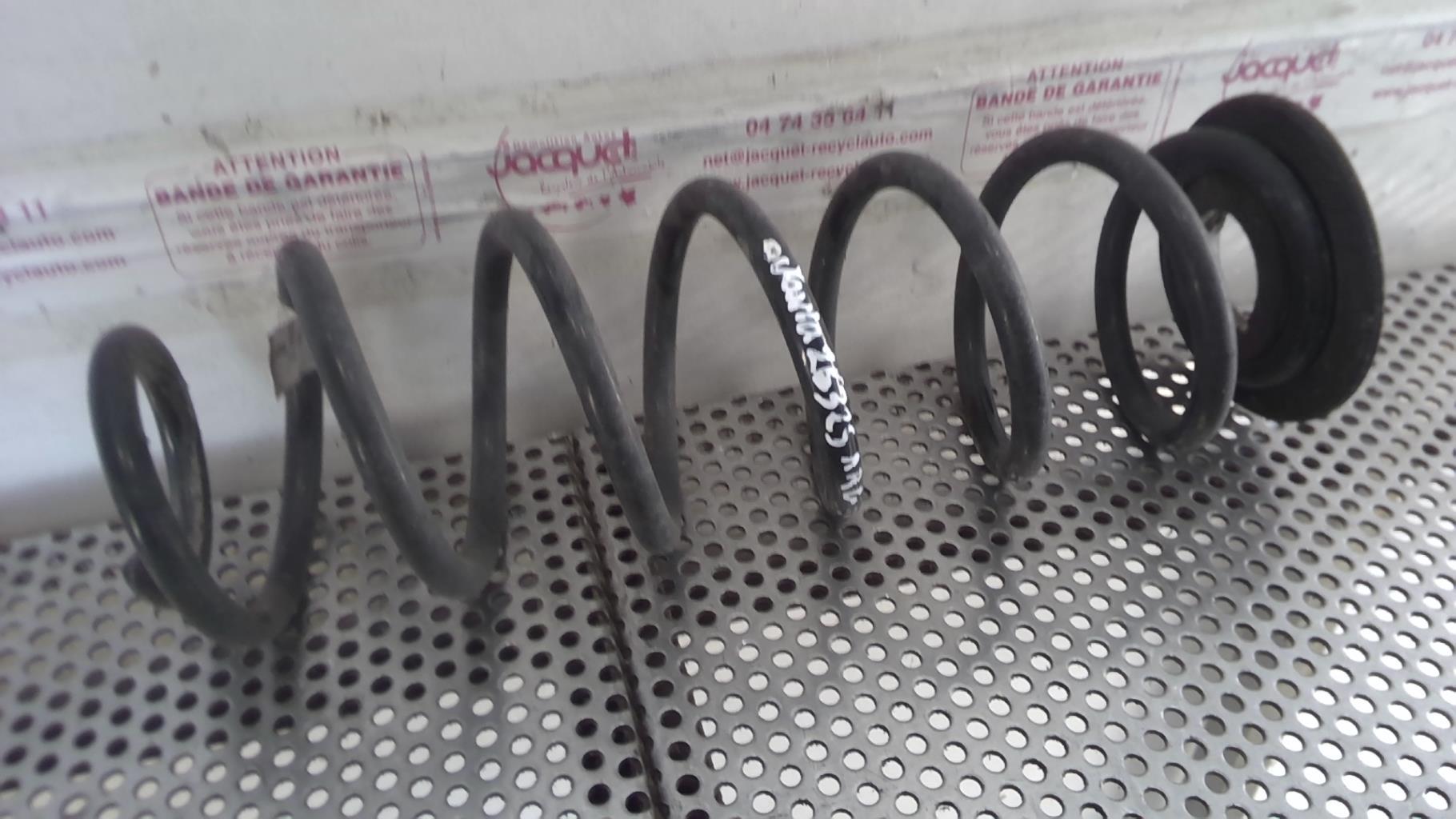 Molla sospensione posteriore sinistra SKODA OCTAVIA 3 PHASE 1 Diésel - 1