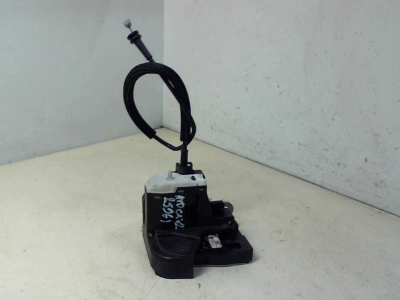 Serrure avant droit RENAULT CLIO 2 PHASE 2 Essence - 1