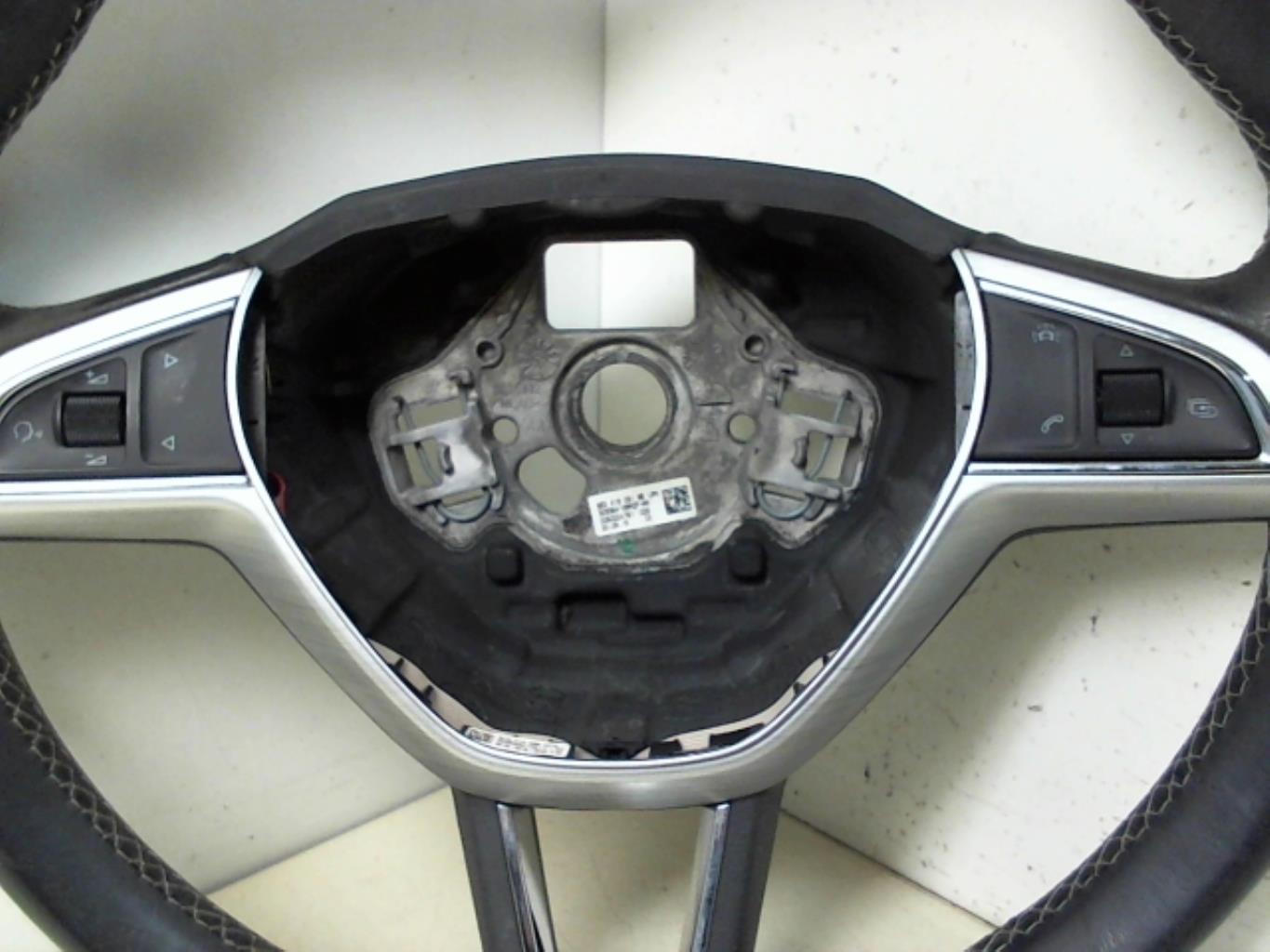 Volant SKODA OCTAVIA 3 PHASE 1 Diesel - 1
