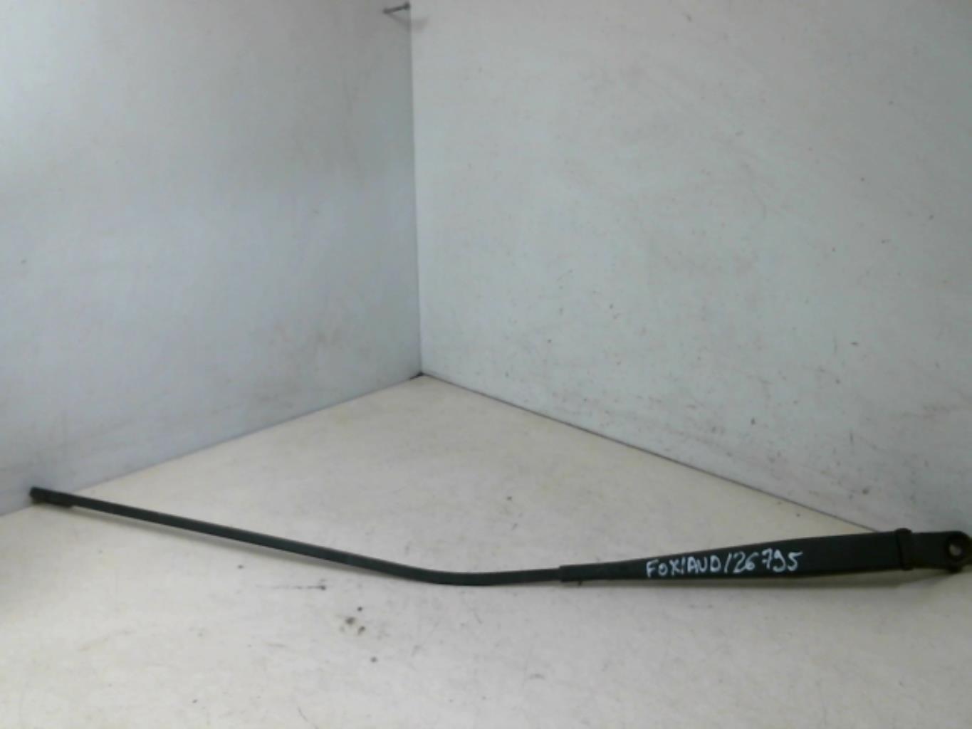 Braccio tergicristallo anteriore destro VOLKSWAGEN FOX Diésel - 1