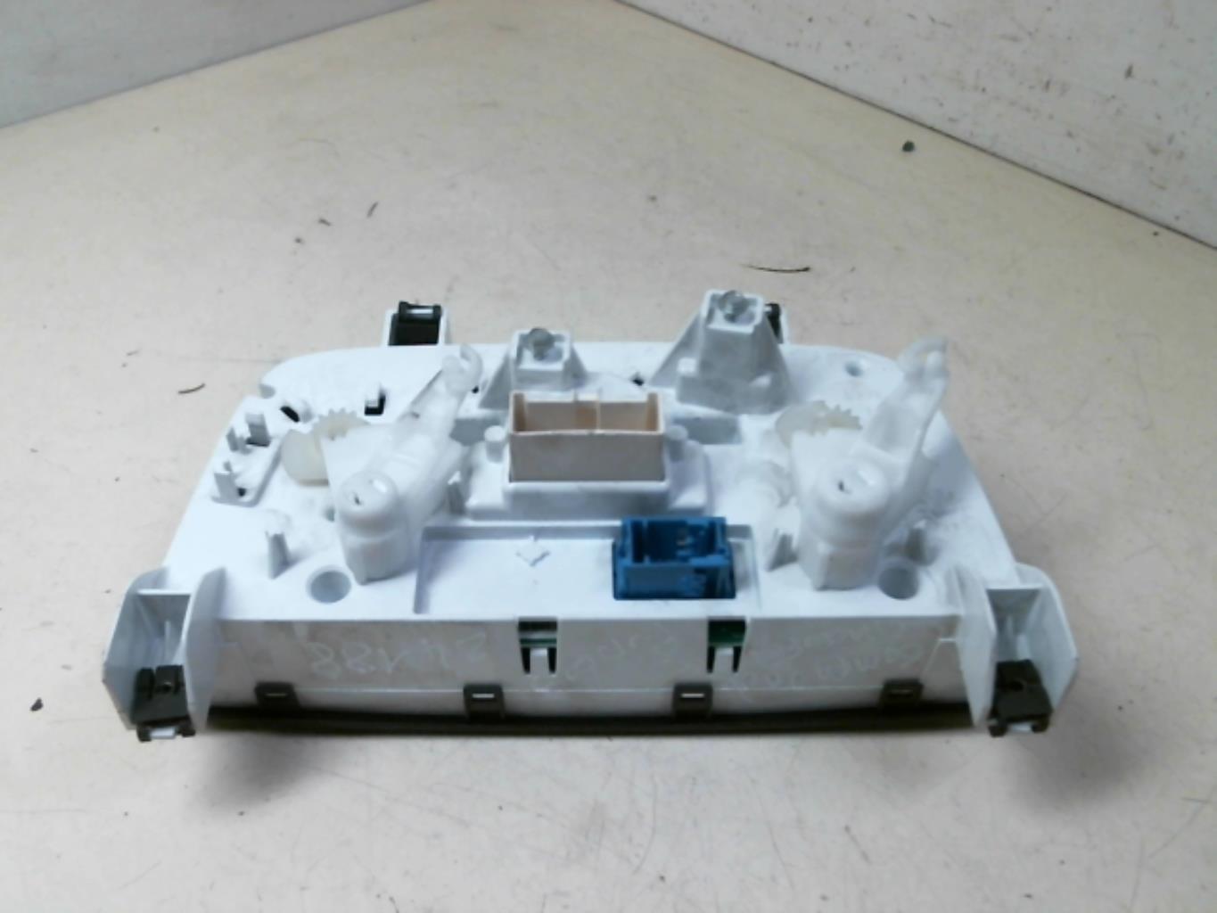 Commande chauffage FIAT PUNTO 3 Essence - 1