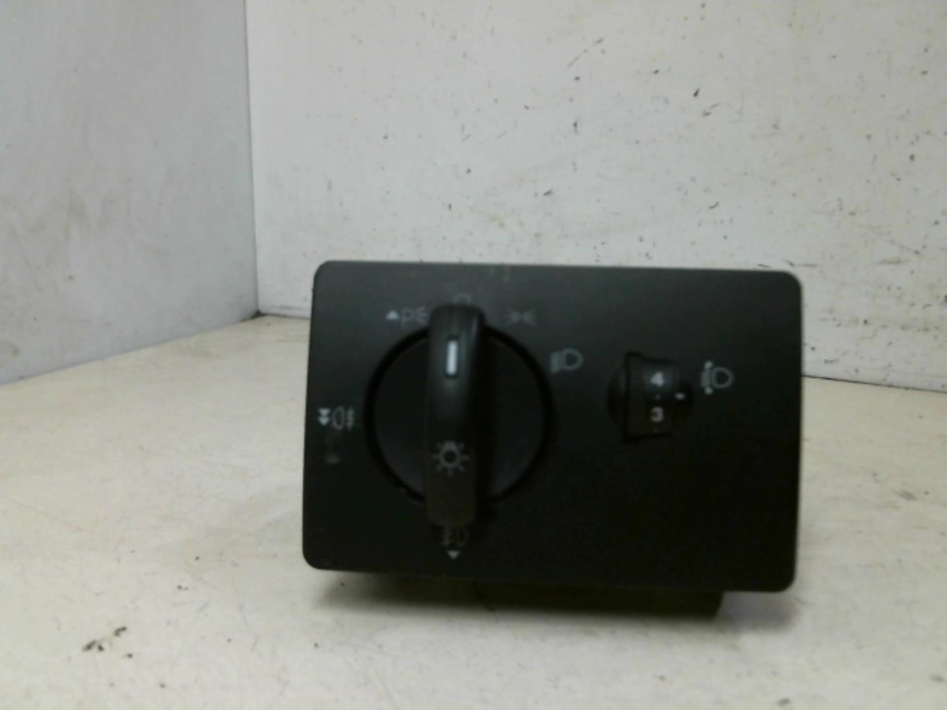 Commande de phare FORD C-MAX 1 PHASE 1 Diesel - 1