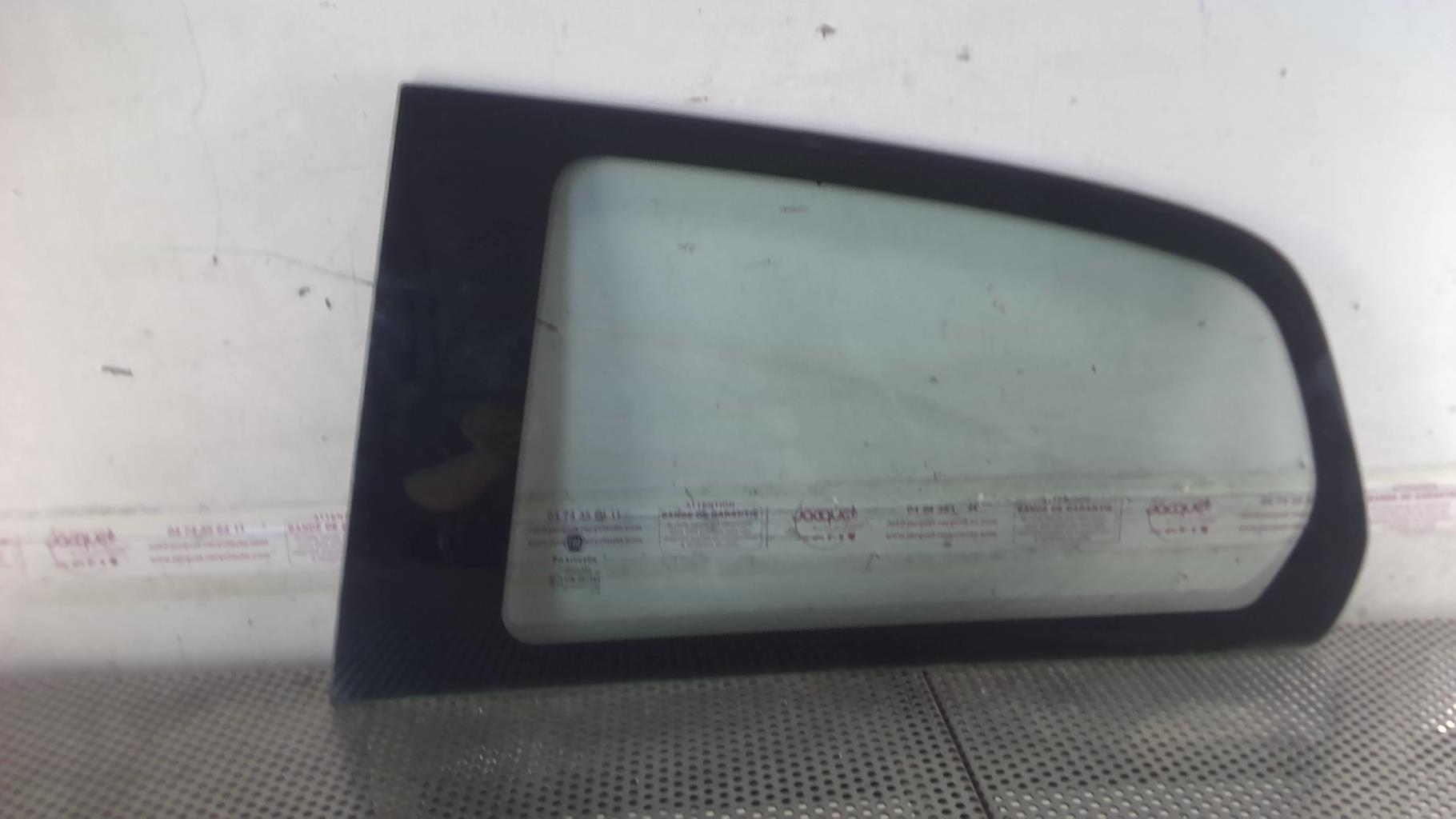 Ventanilla triangular trasera izquierda FIAT PUNTO 3 Gasolina - 1