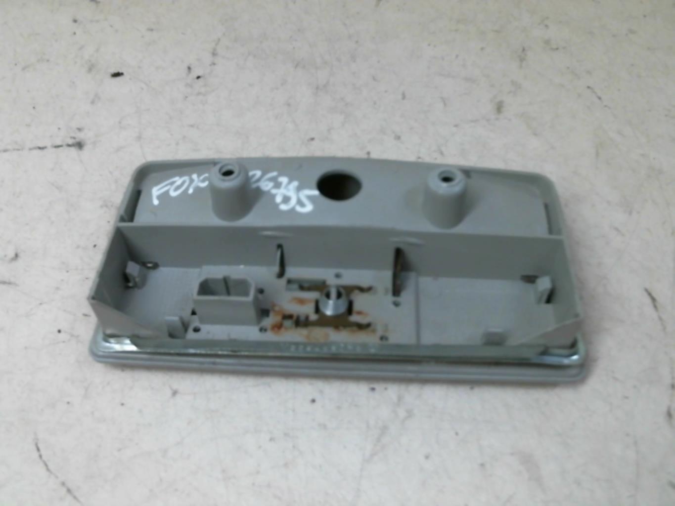 Eclairage de plafonnier VOLKSWAGEN FOX Diesel - 1