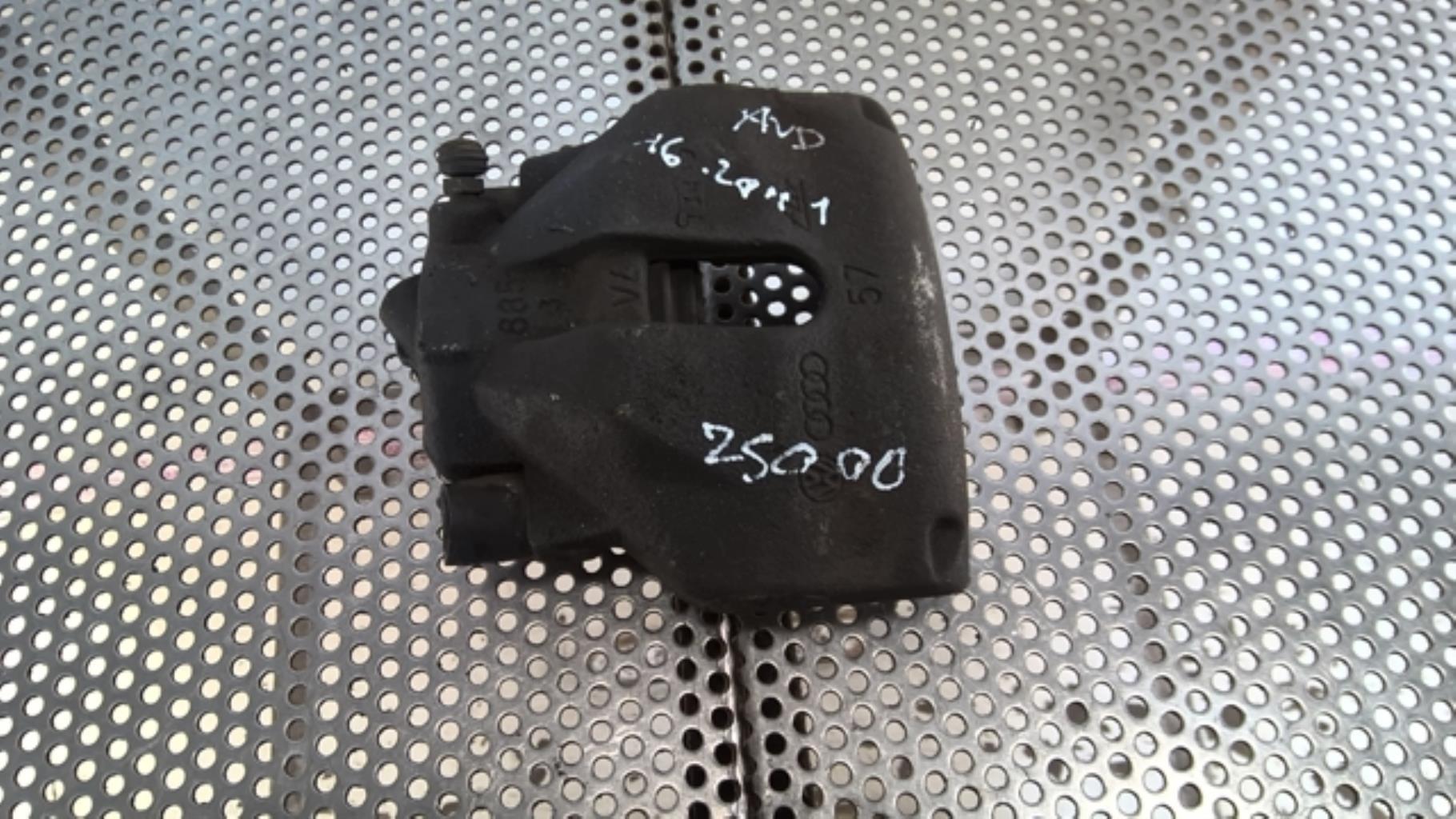 Etrier avant droit (freinage) AUDI A6 2 PHASE 1 Diesel - 1