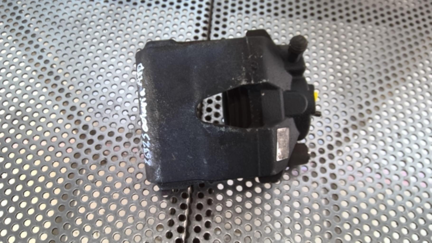 Pinza freni anteriore destra SKODA OCTAVIA 3 PHASE 1 Diésel - 1
