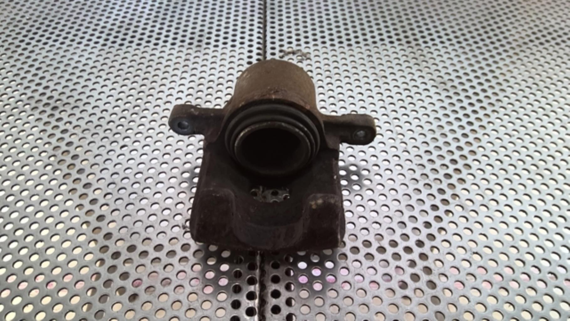 Pinza freni anteriore sinistra SUZUKI ALTO 3 Gasolina - 1