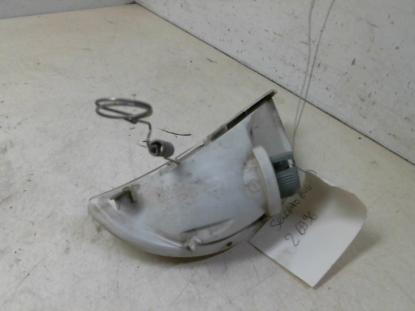 Gruppo ottico anteriore secondario sinistro (luci)(freccia) FIAT SEICENTO Gasolina - 1